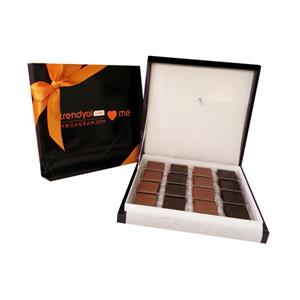 500 gr lık Logolu Kutuda Madlen Çikolata